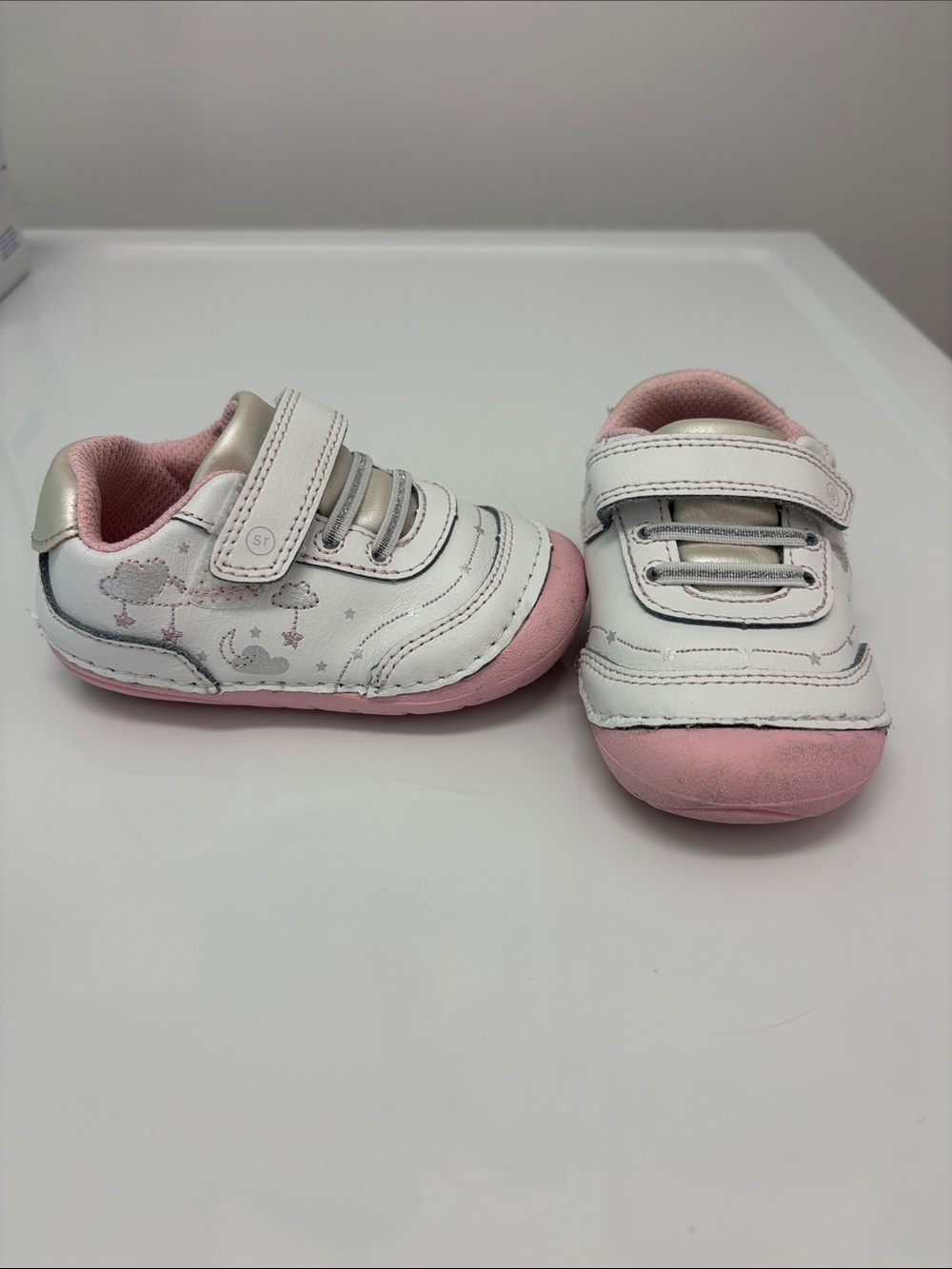 Toddler Girls White and Pink stride rite Sneakers